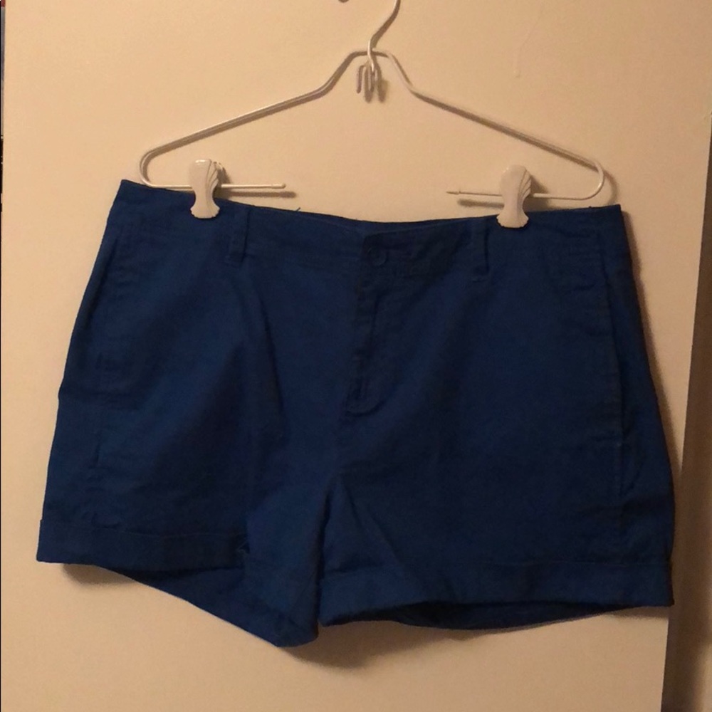 Elle shorts